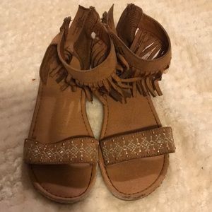 Cat and jack fringe sandal